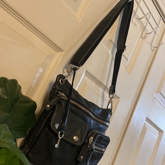 Fossil Crossbody - Picture 5 of 14